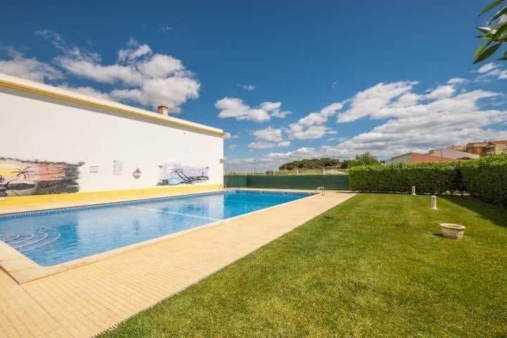 Apartment Alfarmar - Pool, Beach Only A Few Minutes Away Albufeira Exterior foto